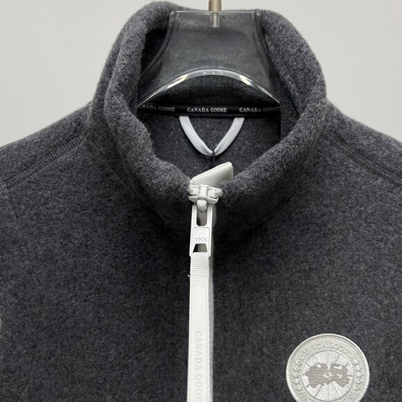 Canada Goose Unisex Gray Sleeveless Vest - Picture 7 of 9